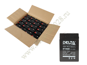 Открытая коробка и аккумулятор Delta DT 6028 рядом